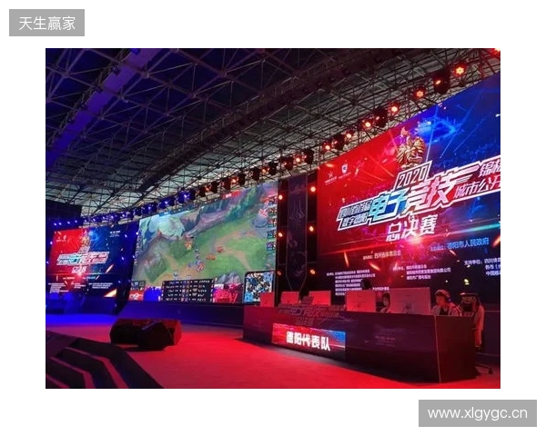 上海海港富盛经开6-1上海赛更达，李圣龙双响杨黔东获处子球