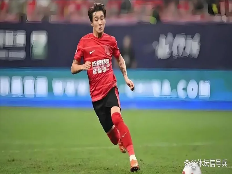 先赛5分领跑！蓉城4-0浙江8轮7胜1平 韦林顿传射费利佩韦世豪破门